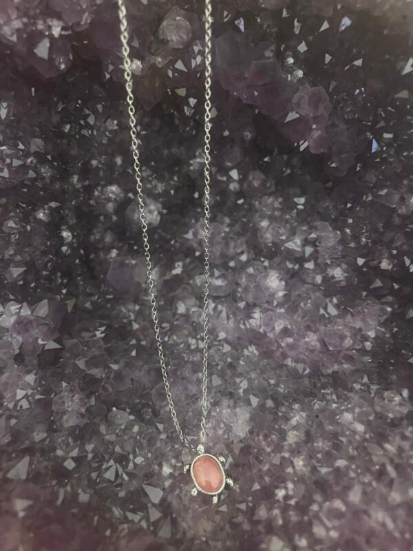 Collana con Ciondolo a forma di tartaruga con pietra di Rodocrosite - immagine 2