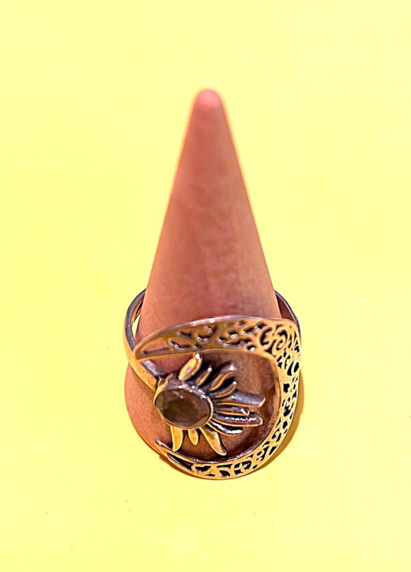Anello sole luna in argento con labradorite Mis. 24 poco regolabile