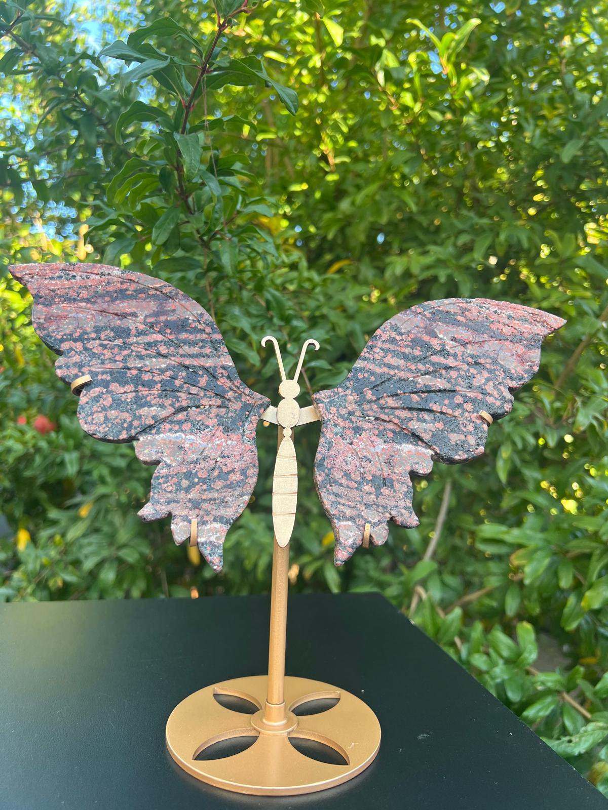 Farfalla in Rodocrosite - immagine 2