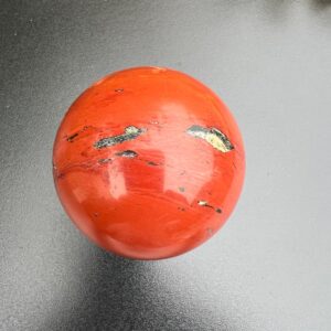 Sfera in Diaspro rosso Diam.6.4 Gr 443