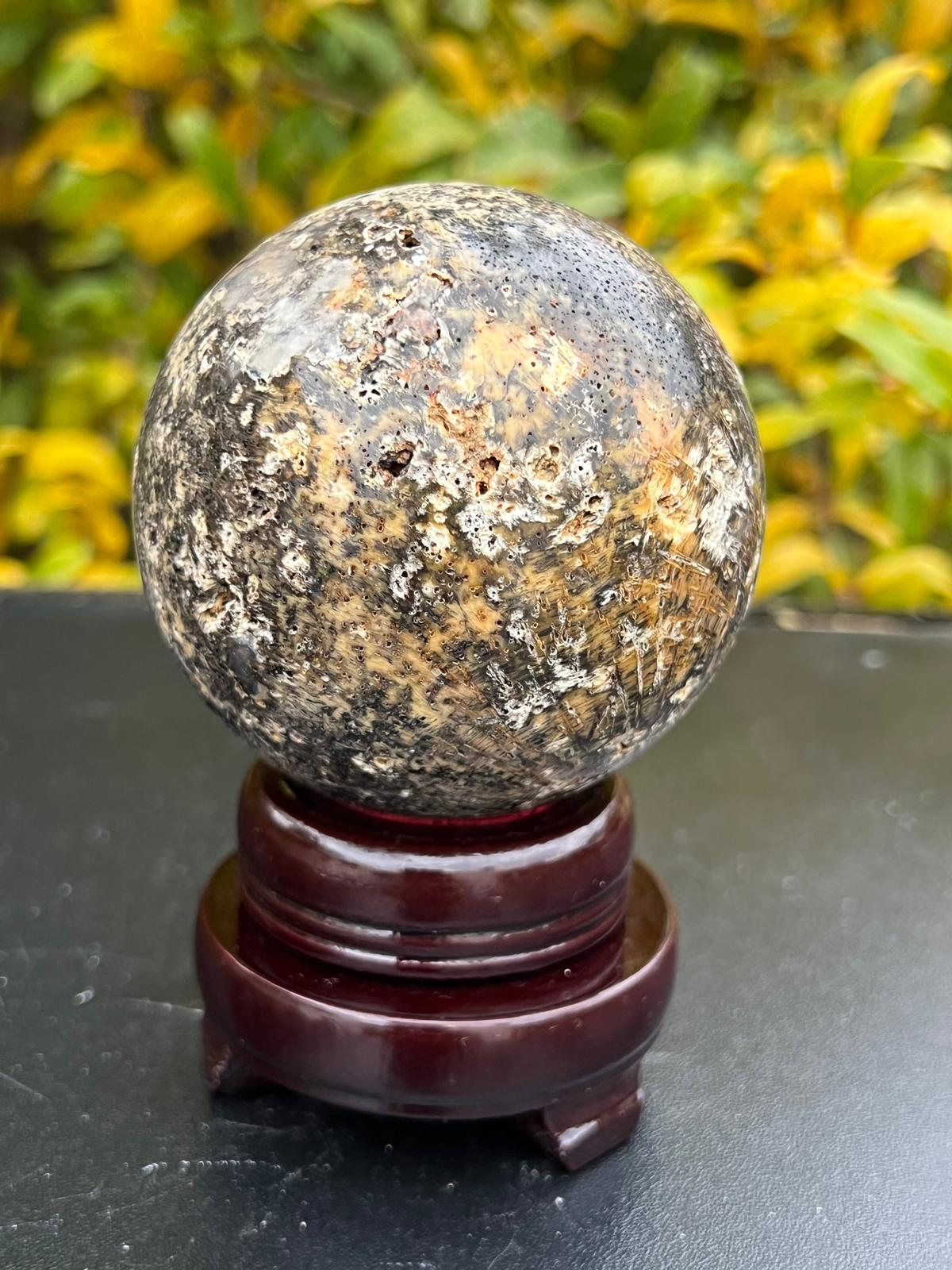 Sfera Agata Rutilata dm 5,6 peso gr 232 - immagine 5