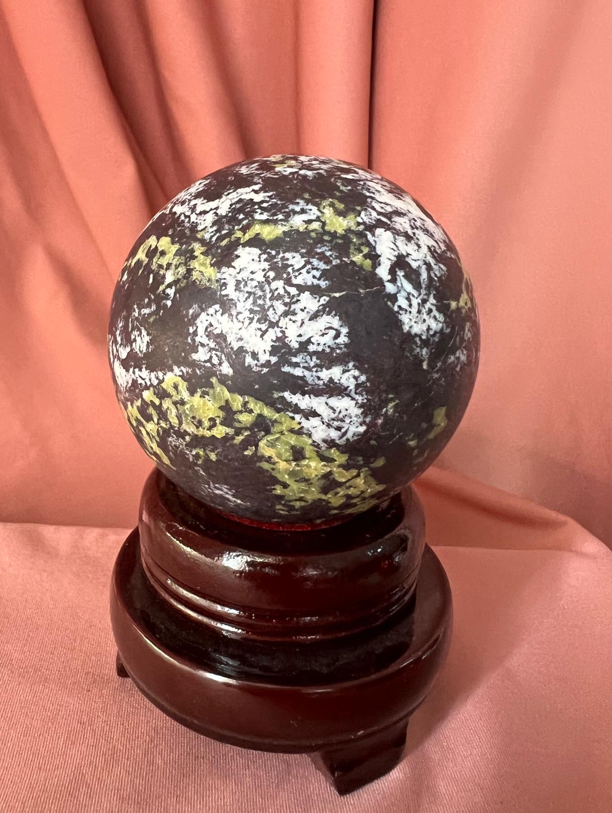 Sfera di serpentino dm 6,9 gr 525