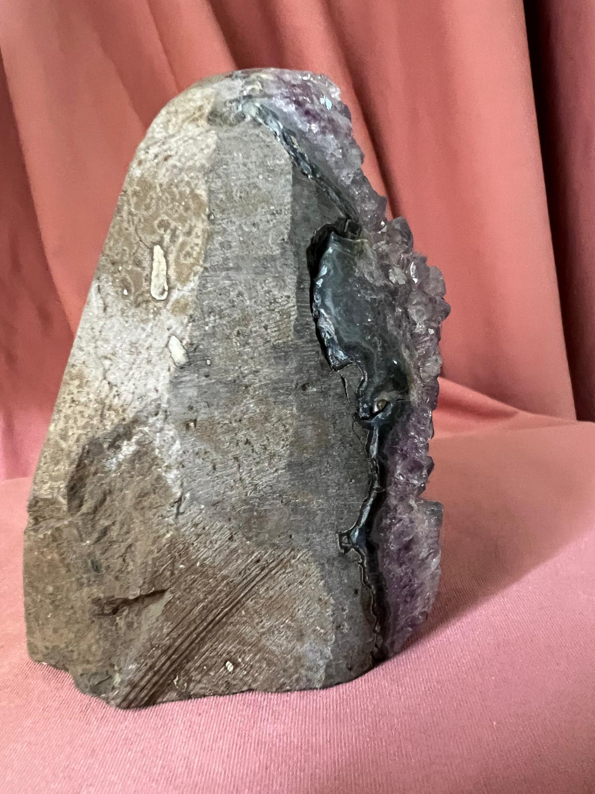 Ametista drusa gr 560 - immagine 5