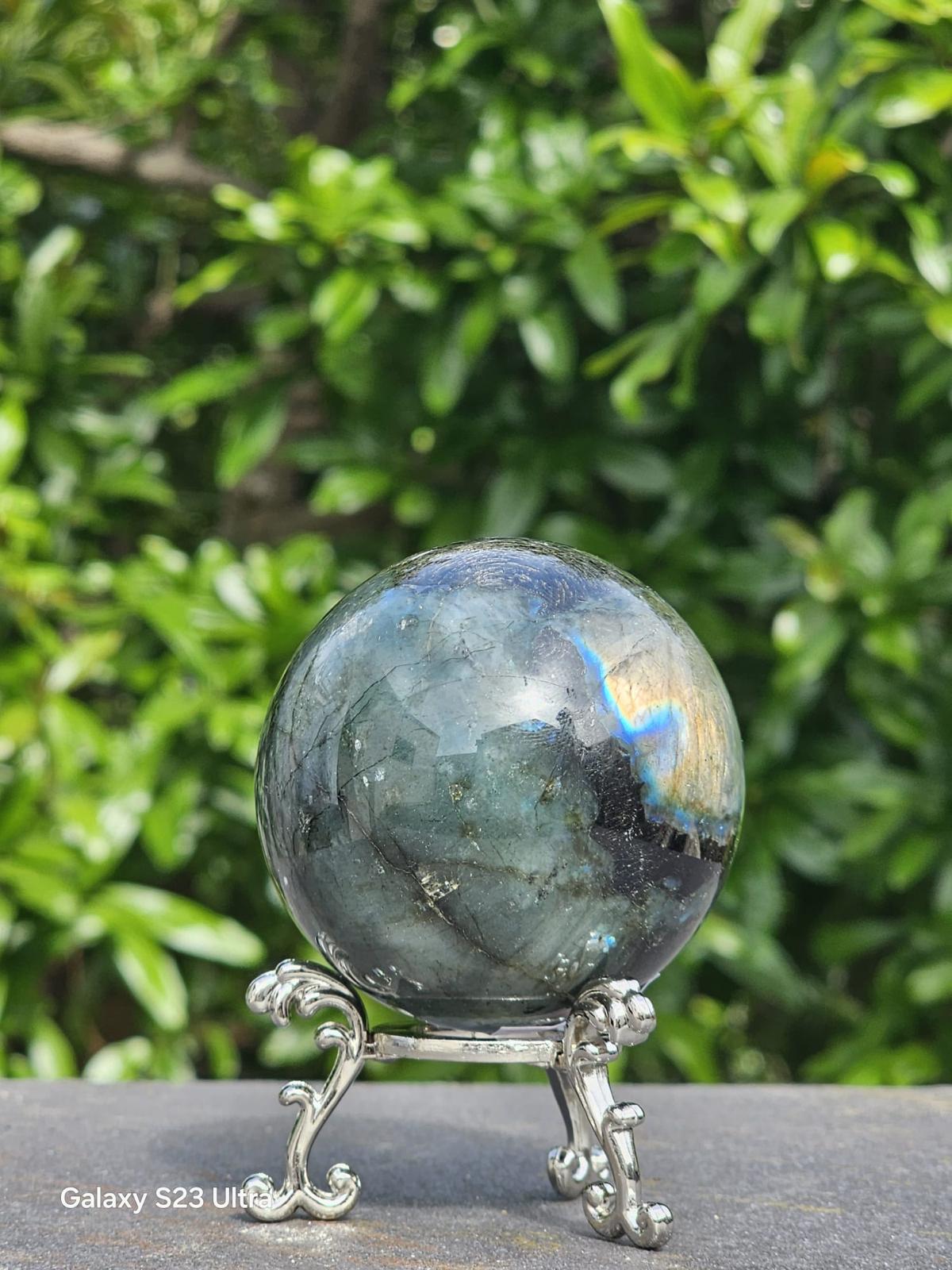 Sfera in Labradorite dm 5,7 - immagine 2