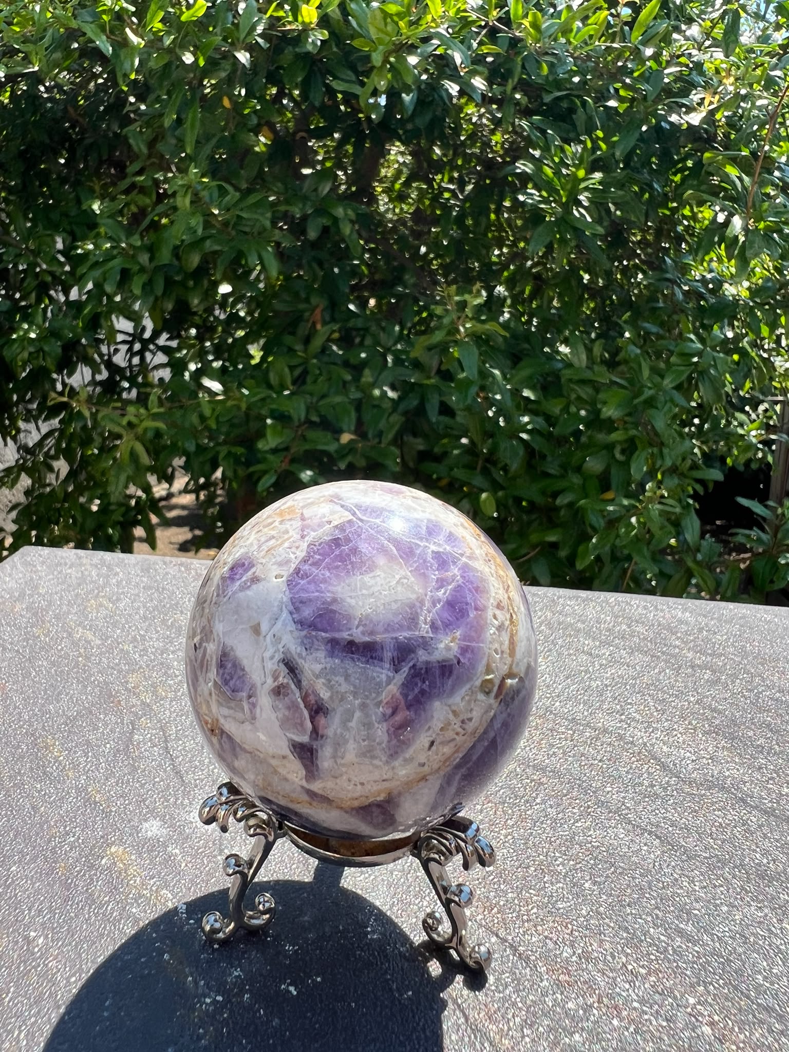 Sfera Ametista gr 307 dm 5,8 - immagine 4