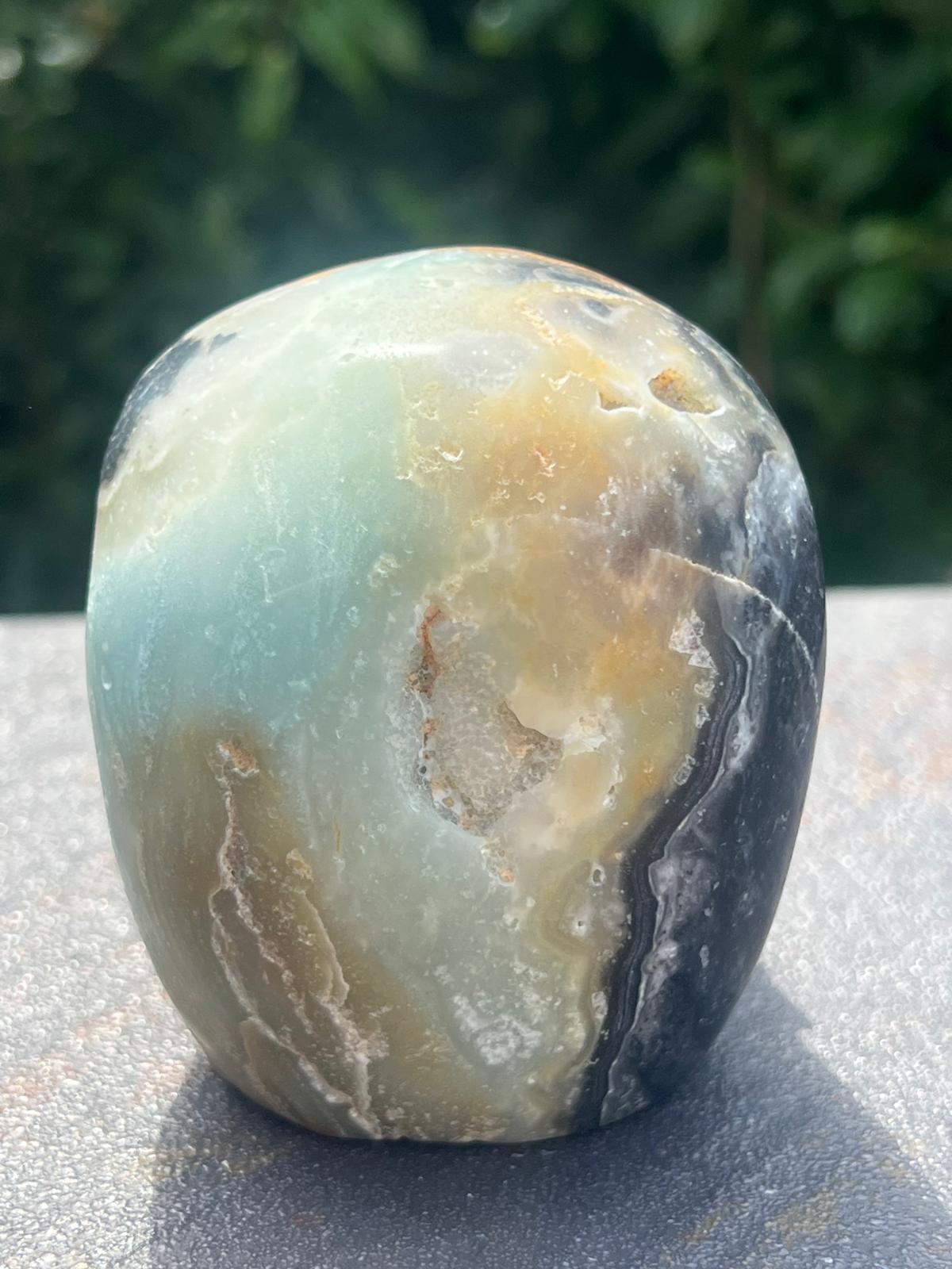 Teschio Calcite Caraibica gr 606 - immagine 4